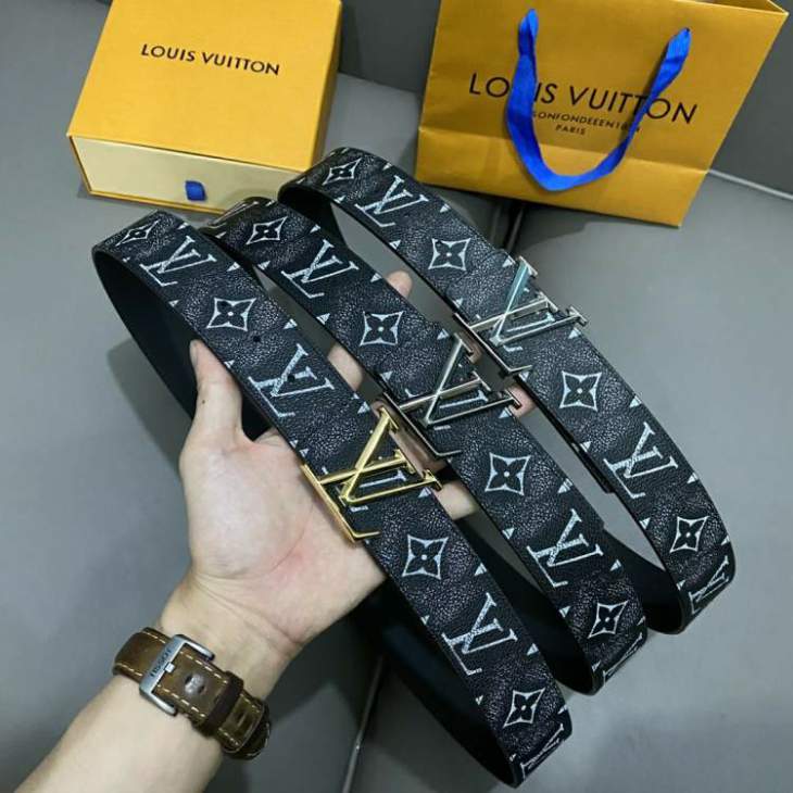 Picture of Louis Vuitton Belts _SKUfw134077849fw